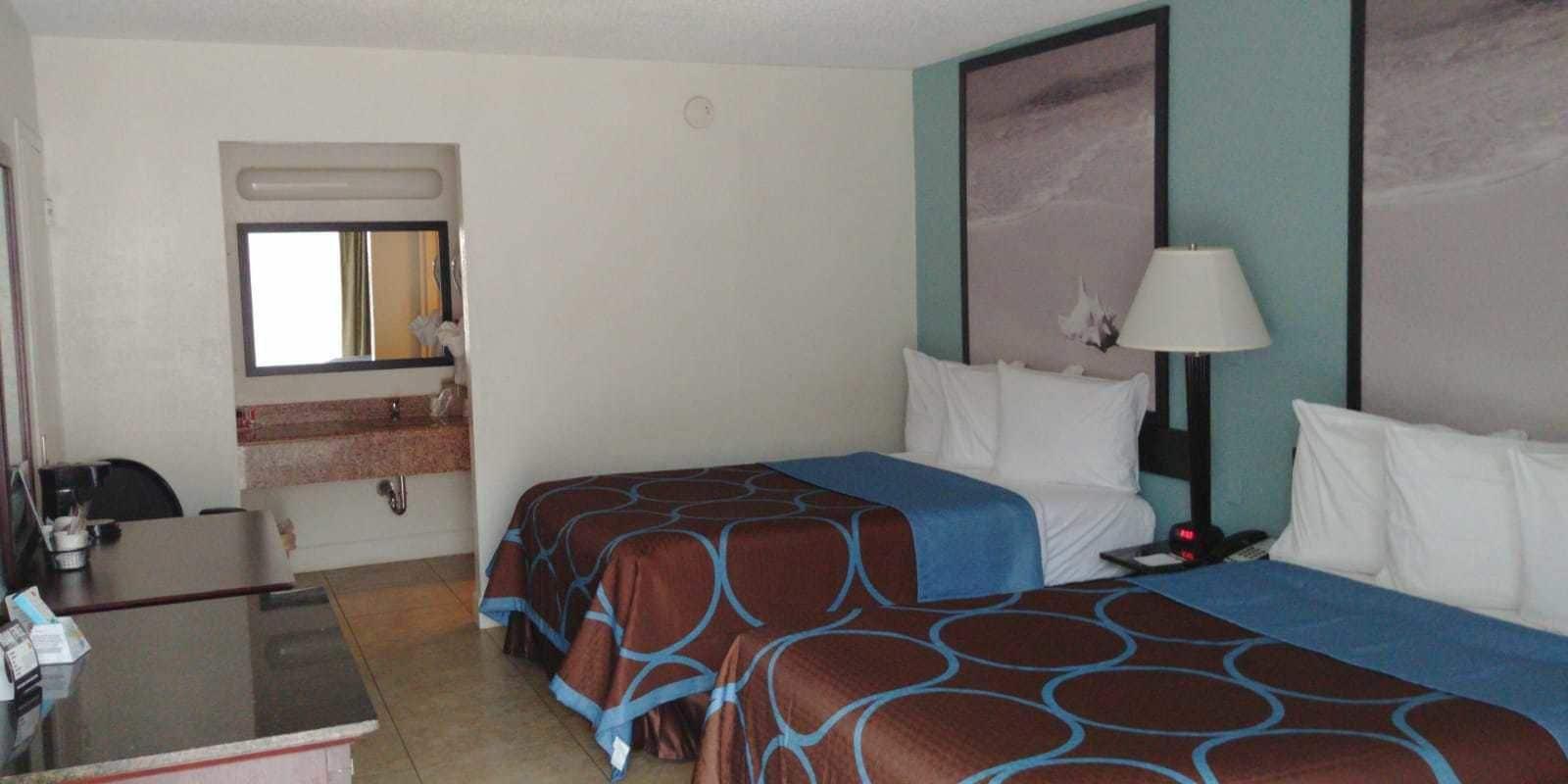 Super 8 By Wyndham St. Petersburg Hotel Kültér fotó